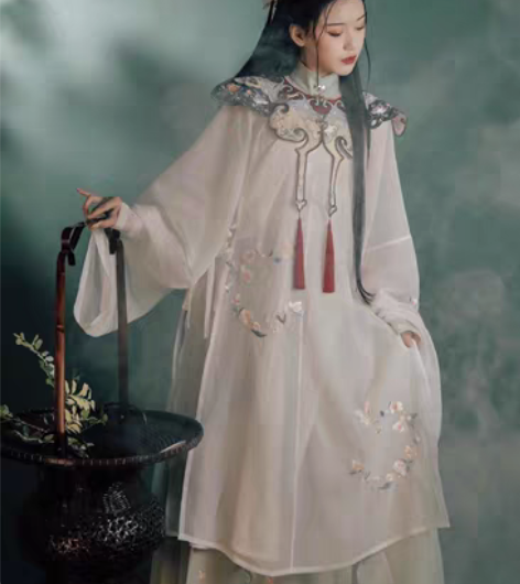 风月集汉服梁祝，宴山亭白色立领和豆绿色马面...