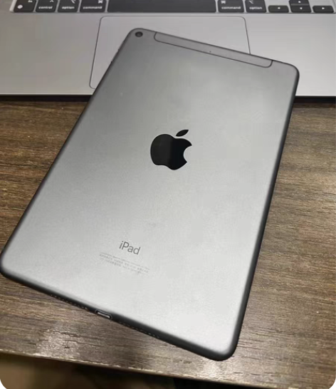 入手新的ipad啦 旧款 iPad min...