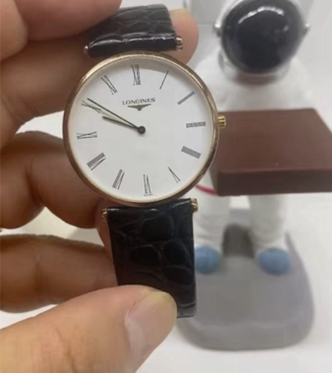 浪琴优雅系列玫瑰金石英机芯男士腕表 表径3...