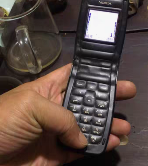 怀旧经典手机诺基亚2652 品相如图 有不...