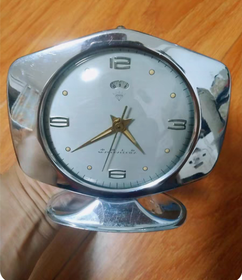 包邮钻石牌老闹钟/小闹钟/老闹表，纯铜指针...