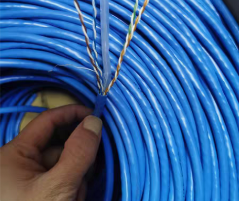 包邮工程剩余超六类0.58铜包银300米网...