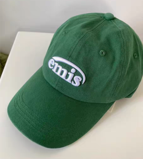转卖EMIS棒球帽子迪丽热巴同款 感兴趣的...