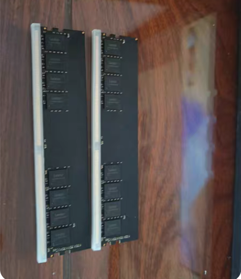 雷克沙双16g，3200频率，镁光颗粒，体...