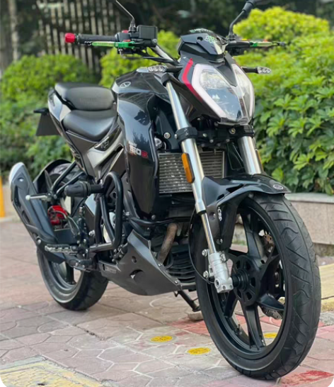 2023款贝纳利小迅龙150mini 比普...