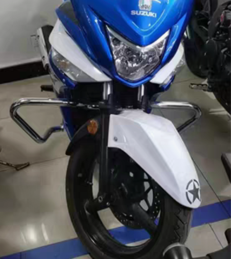 铃木 GW 250F 旅行摩托车，品质是真...
