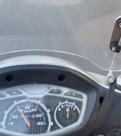 包邮铃木海王星踏板车摩托车，2013年10...