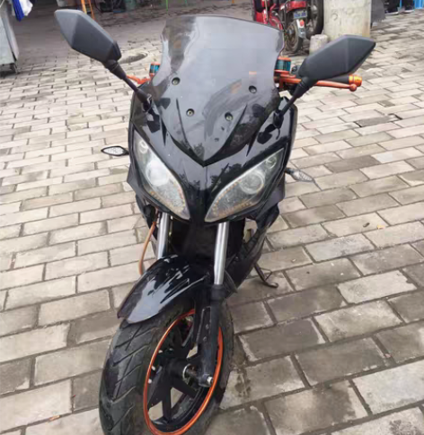 仿高赛电动车，72V20A，发票合格证都在...
