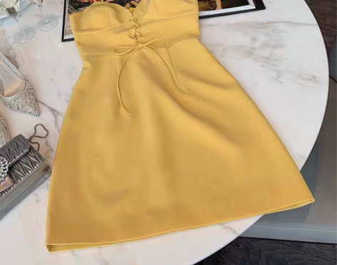 转卖法式小众设计感系带黄色减龄显瘦时髦高端...