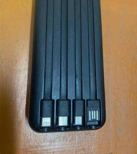 自用  科沃充电宝  20000毫安 自带...