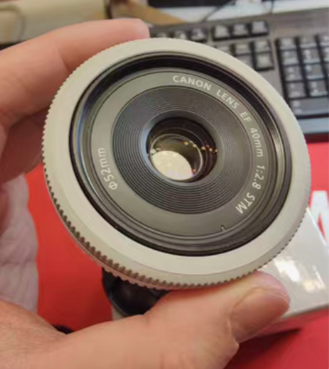 佳能40mm饼干头白色，自定义9.99新，...