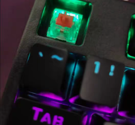 包邮雷神键盘，红轴，没有任何问题 感兴趣的...