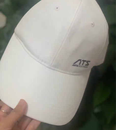 包邮安踏 鸭舌帽95新 感兴趣的话点“我想...