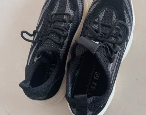 包邮回力男鞋椰子鞋40码 成色如图 穿了没...