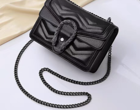 三十而已 同款包包 酒神黑色挎包手提包两用...