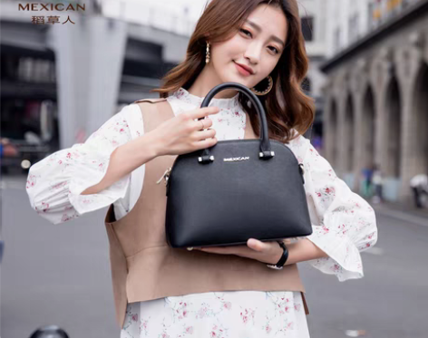 转卖稻草人女包2020新款女时尚单肩斜挎包...