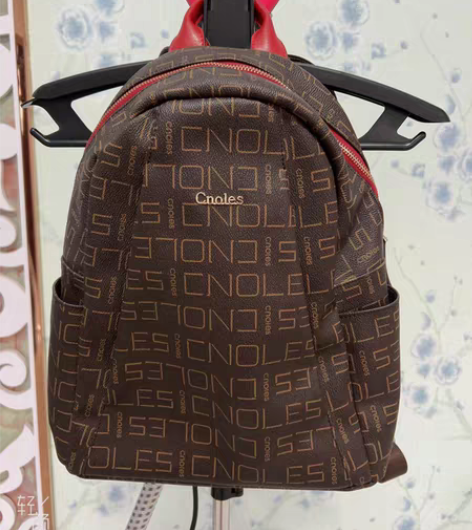 包邮唯品会蔻一官网购入女双肩包 全新，可手...