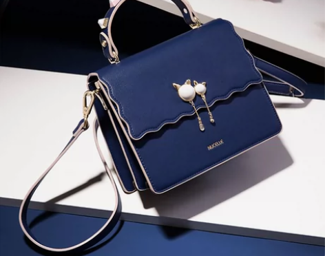 转卖Nucelle/纽芝兰 女士包 感兴趣...