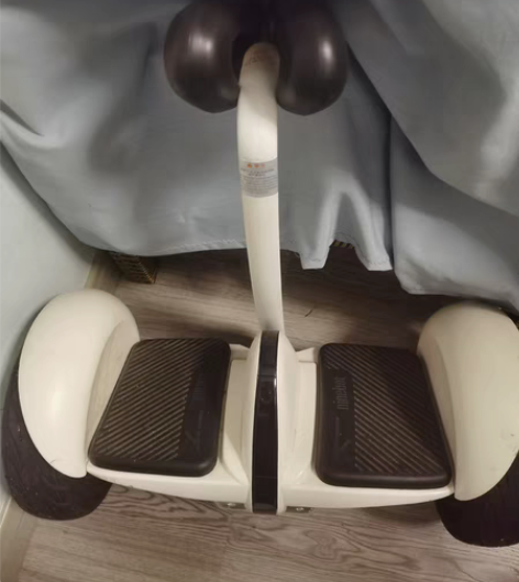 转卖小米九号平衡车成人体感智能骑行遥控漂移...