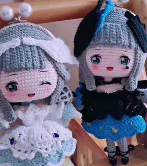 包邮钩针小乔天鹅之梦口金包 感兴趣的话点“...