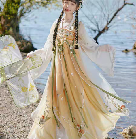 （3.3～3.8代拍）十三余小豆蔻儿[蔡文...