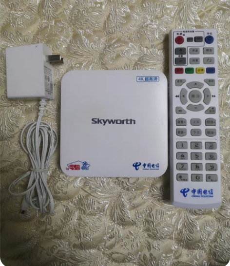 创维电视机顶盒E900S，成色如图，已刷机...