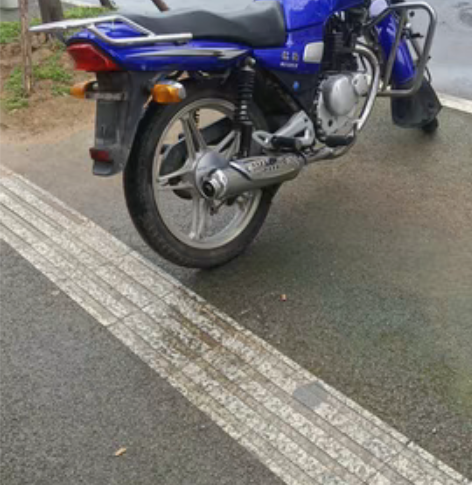 铃木摩托车，名牌摩托车，铃木钻豹125，只...