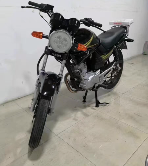 包邮到货雅马哈天剑125cc二手摩托车,整...