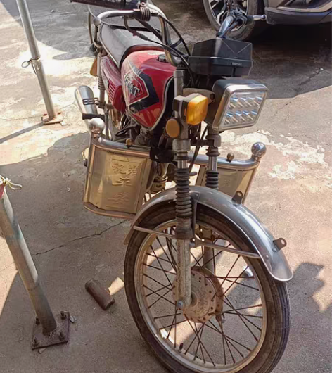 闲置摩托车，125C，车况良好，一切正常，...