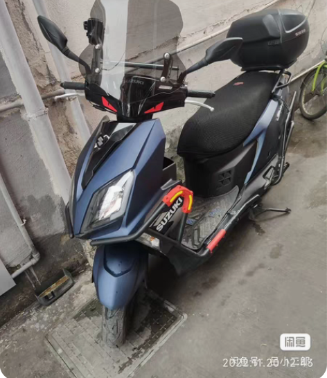 22年2月铃木uy125，个人车上下班代步...