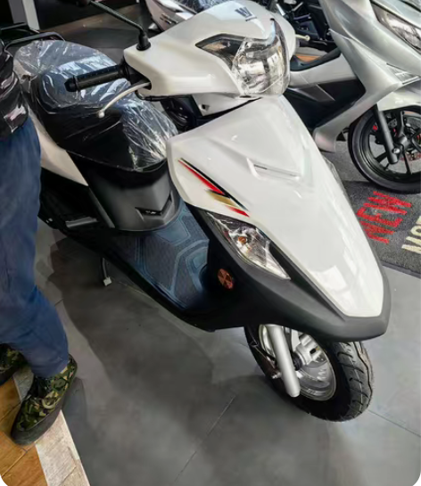 豪爵VF125,实体店0公里全新车,标准版...