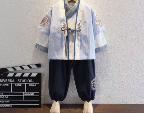 转卖汉服男童中国风古装秋季三件套儿童唐装冬...