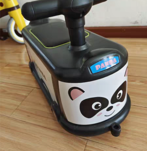 儿童滑滑车溜溜车转，静音轮很好骑，很新孩子...