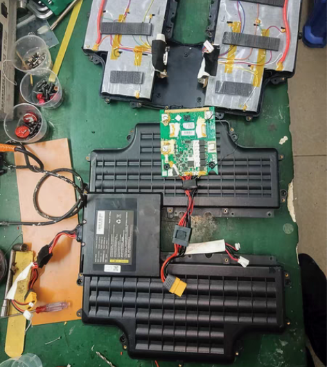 乐行天下平衡车电池维修服务 乐行天下V11...