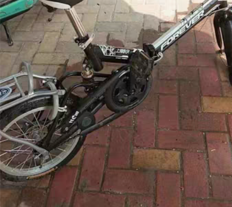 上海永久牌青少年折叠自行车，85成新，只骑...