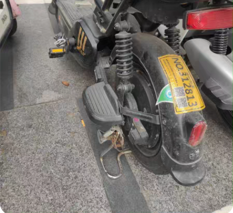 转让新国标雅迪尚米电动车 可以上深圳牌??...