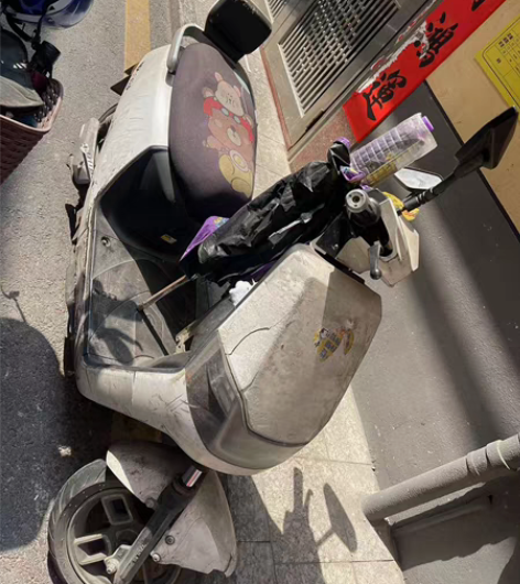 出一辆台铃电动车，用了一年多。72v 22...