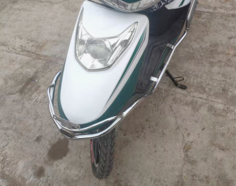 包邮绿源电动车，国网绿配色，99新，新换的...