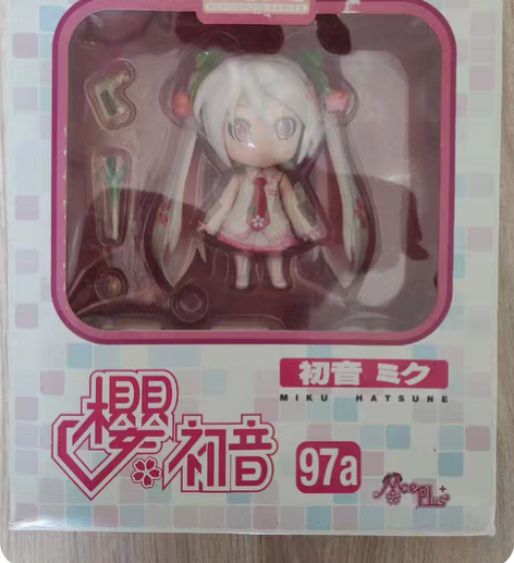 包邮樱花初音97a Q版手办 全新未拆 两...