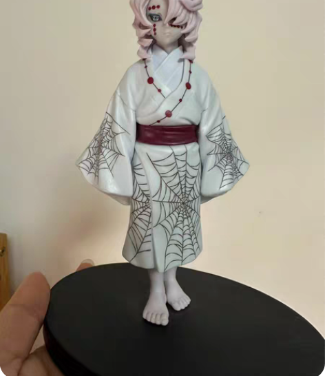 包邮正版，鬼灭之刃手办 感兴趣的话点“我想...