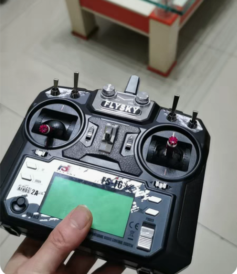 2.4G 10通道富斯i6x航模车船遥控器...