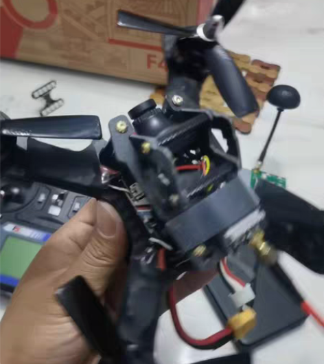 3寸穿越机到手飞 4寸桨叶，无刷电机220...