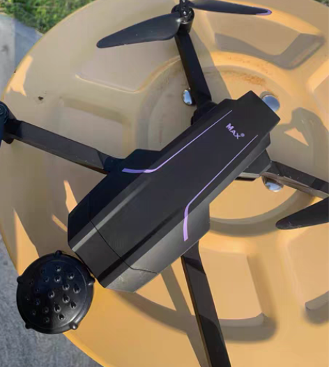 包邮黑科技8k无人机买回来基本没用， 放着...