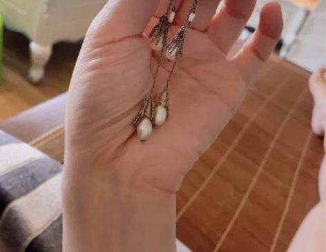 包邮艾特里里 riot Lily耳环 流苏...