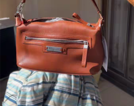 包邮急出不议价 Ferragamo菲拉格慕...