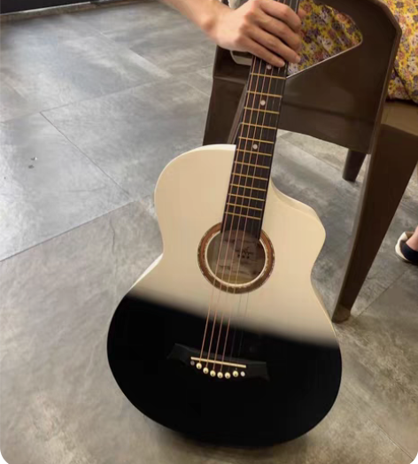 包邮老公的吉他低价转让一千多全新吉他，适合...