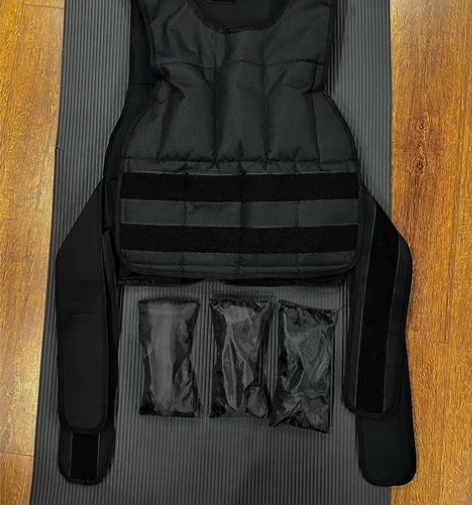 转卖负重背心男女战术沙袋训练可调节健身装备...