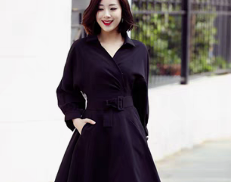 转卖春夏季名媛V领收腰系带黑色A字裙+F0...