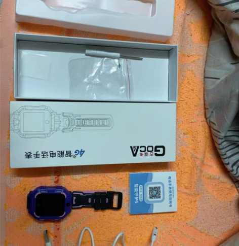 古讴卡 电话手表 全新 感兴趣的话点“我想...