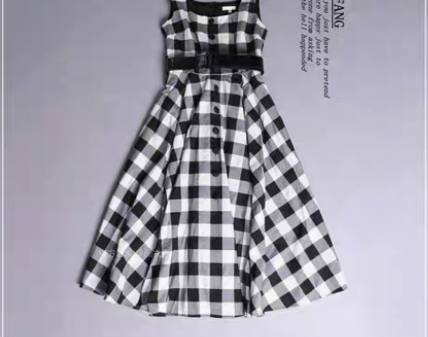 转卖背带收腰修身大摆长裙大气 M码 全新 ...